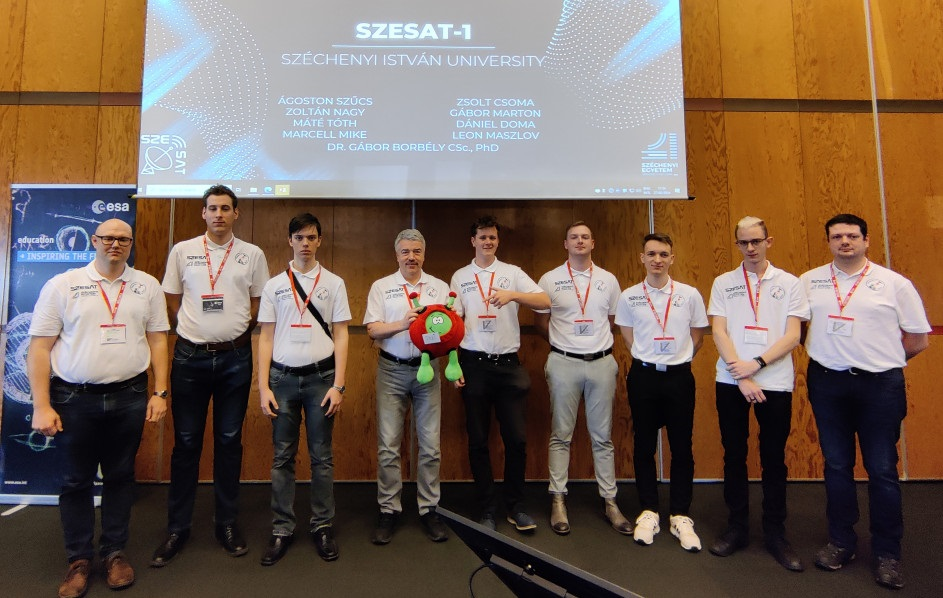 The SZESAT team presented the satellite of Széchenyi István University in the Netherlands
