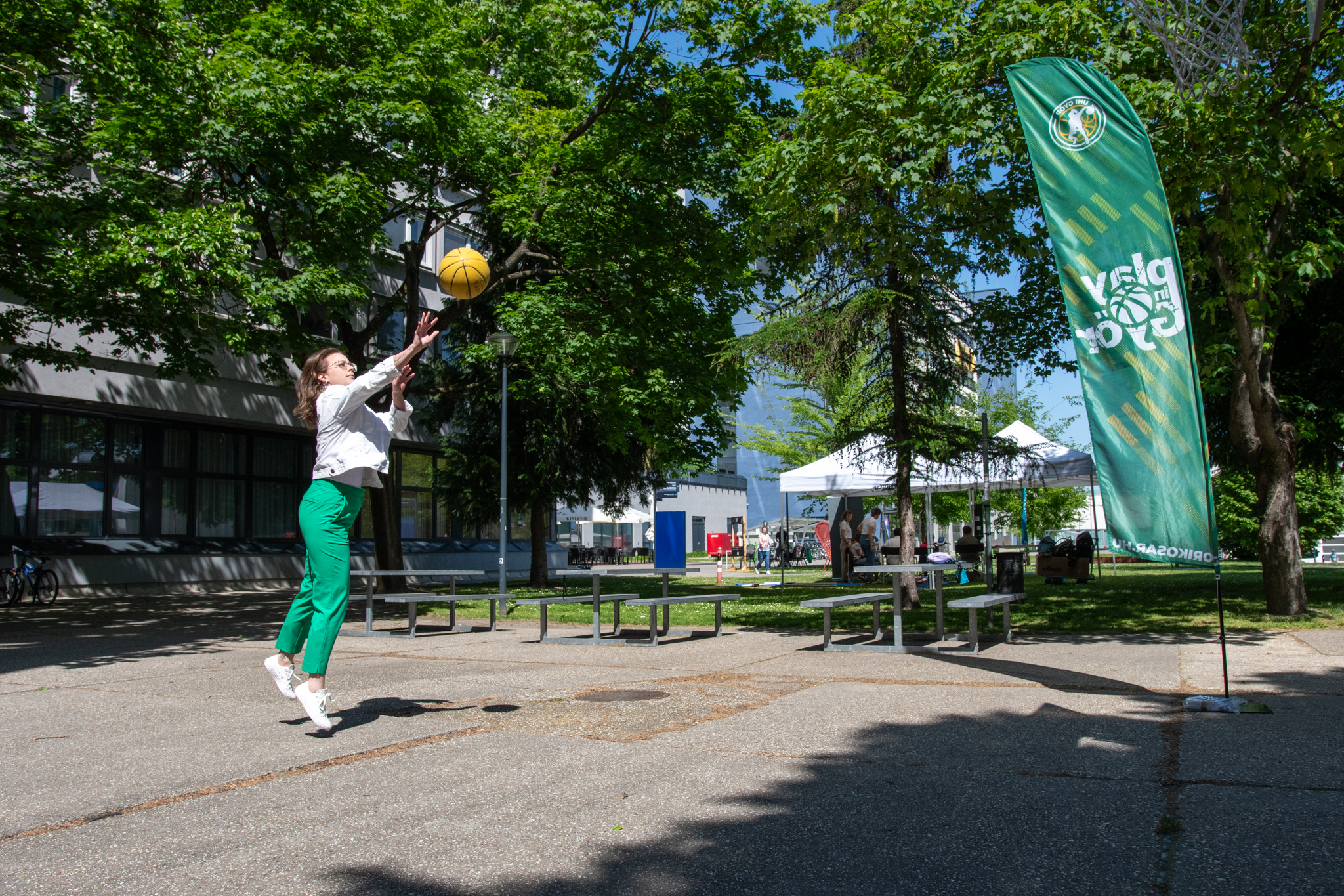 MEFOB Fest was also a real festival with recreational activities and parties