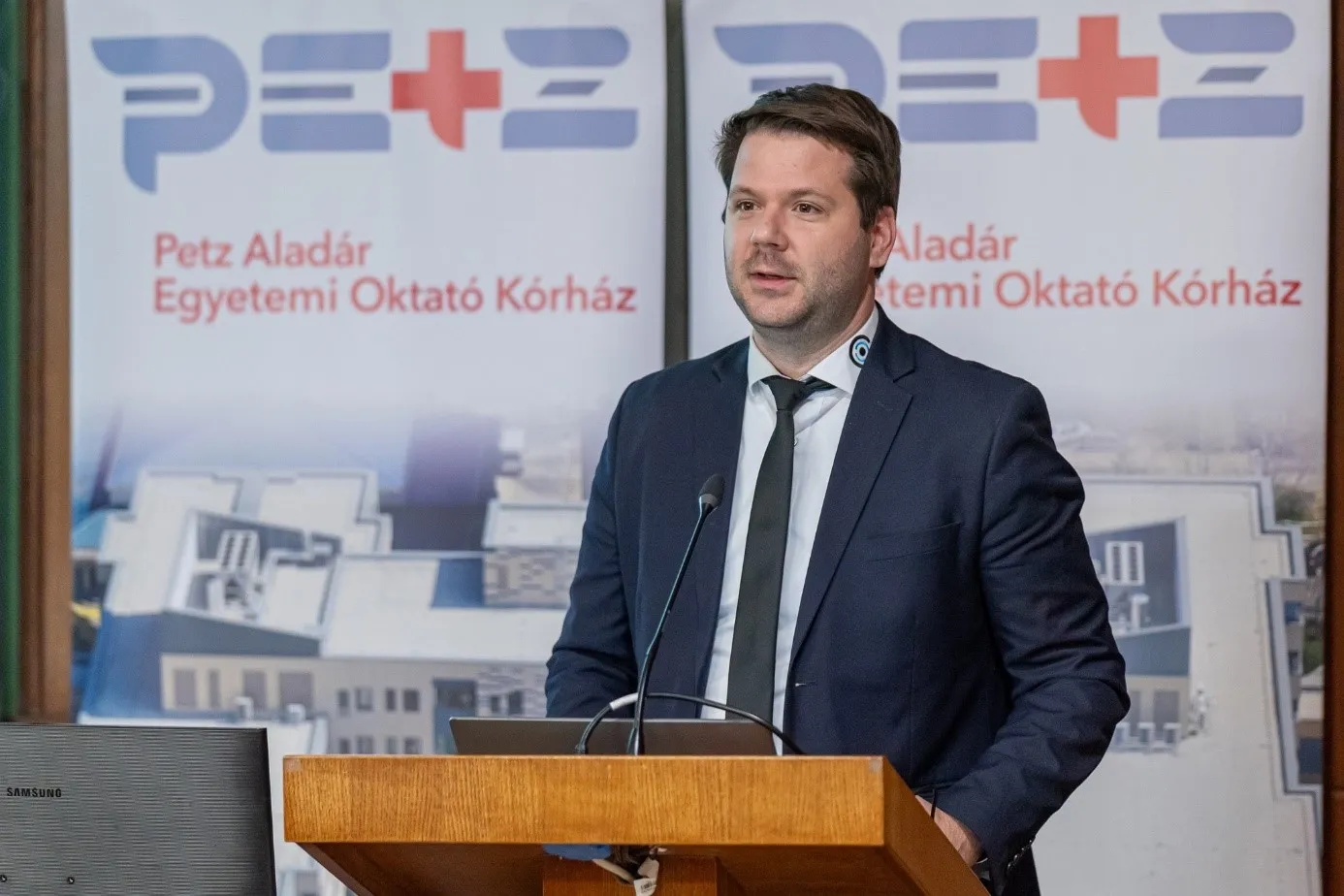 Dr P&eacute;ter Prukner, Head of the Med & Sportech Division of the Digital Development Centre of Sz&eacute;chenyi Istv&aacute;n University (Photo: Andr&aacute;s Adorj&aacute;n)