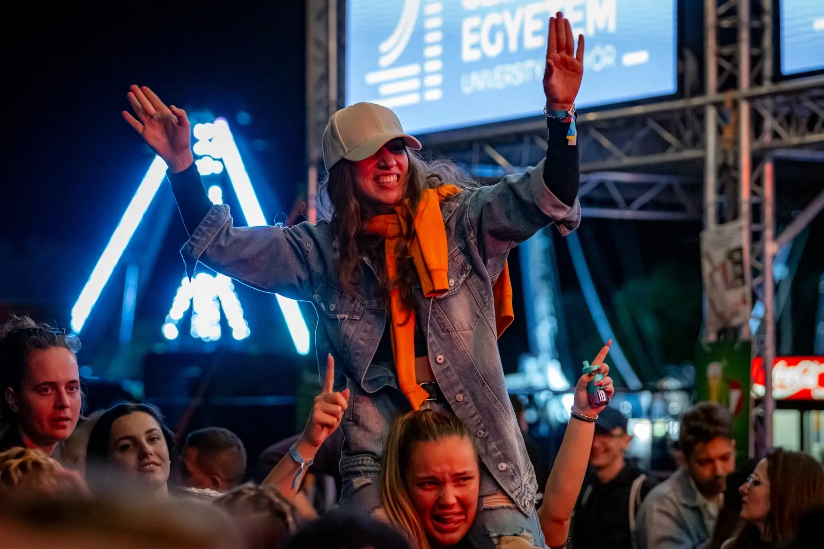 Galery (András Adorján)