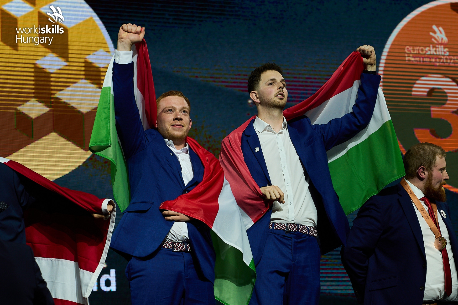 Roland Izsó and Sándor Császi won gold in the Industry 4.0 category. (Photo: Hungarian Chamber of Commerce and Industry)