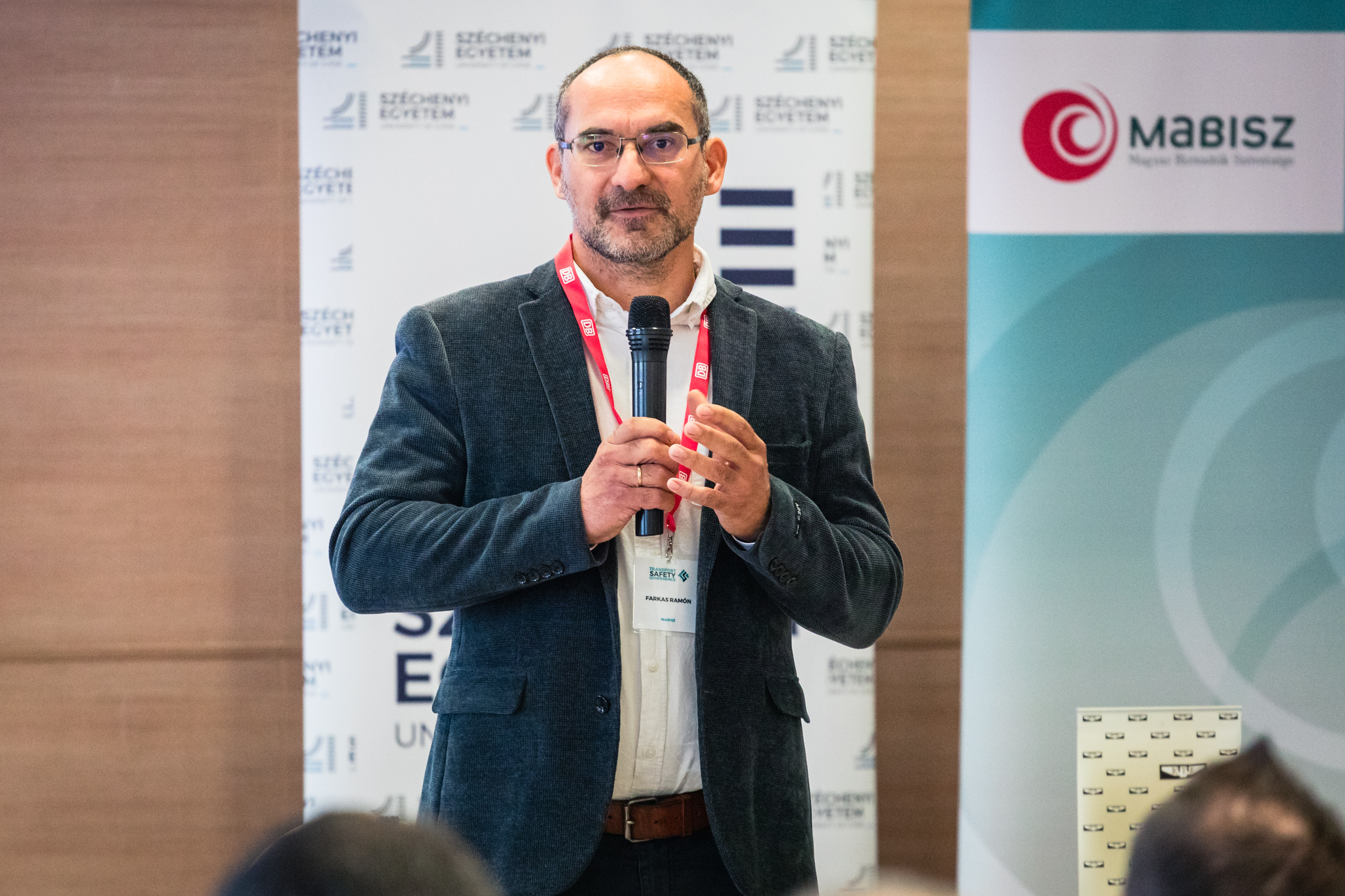 Dr Ramón Farkas, Head of the Life Insurance Division of the Association of Hungarian Insurance Companies, emphasised the strength of cooperation. (Photo: Csaba József Májer)