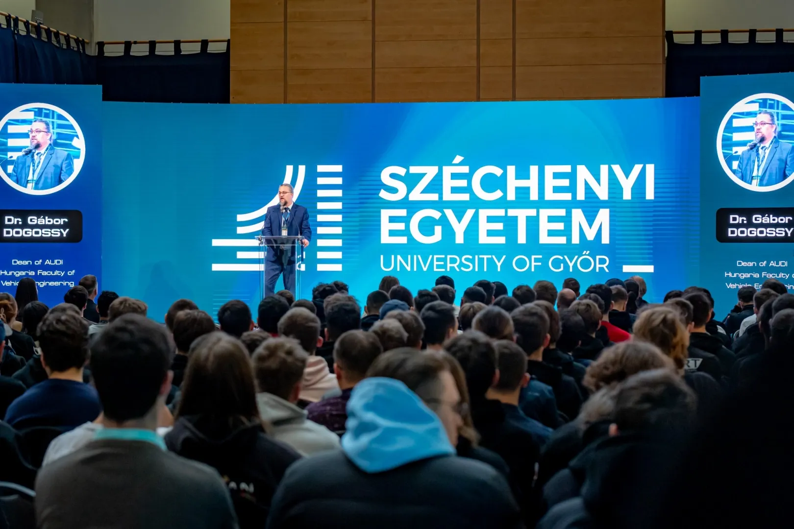 Dr Gábor Dogossy, Dean of the Audi Hungaria Faculty of Engineering at Széchenyi István University, also welcomed the participants of the symposium (Photo: András Adorján)
