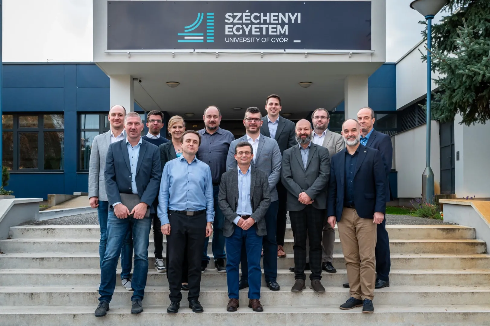 Brigadier General, Dr Ferenc Molnár (third from the left in the front row) with representatives of Széchenyi István University at the building of the Deák Ferenc Faculty of Law and Political Sciences (Photo: Máté Dudás)