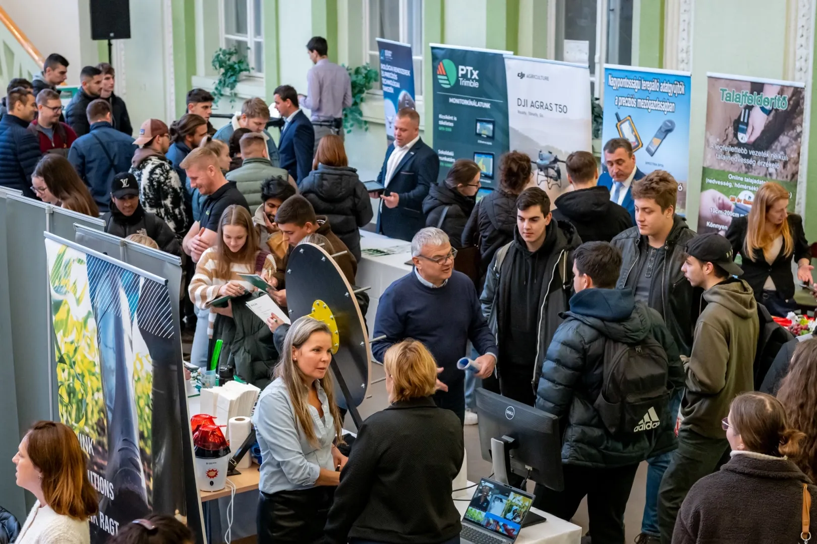 The Digital Agricultural Navigator attracted significant interest at Széchenyi University (Photo: András Adorján)