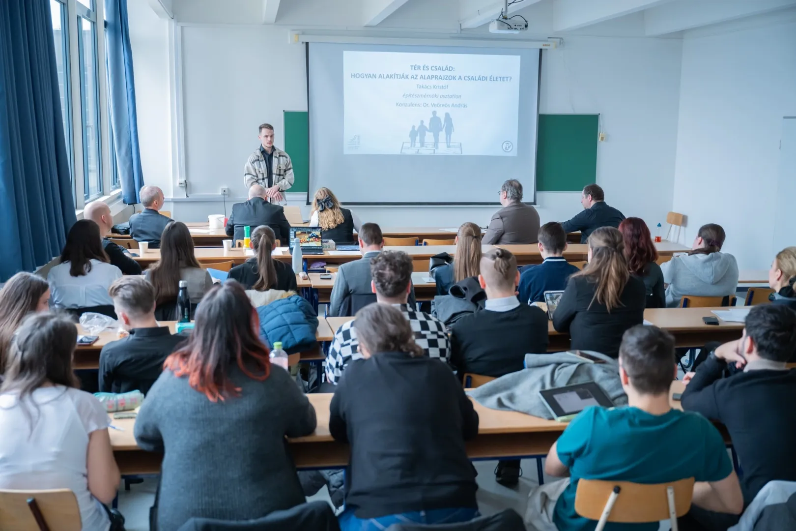 Students of the institution presented their research results across forty-three sections.  (Photo: Balázs Miklós)