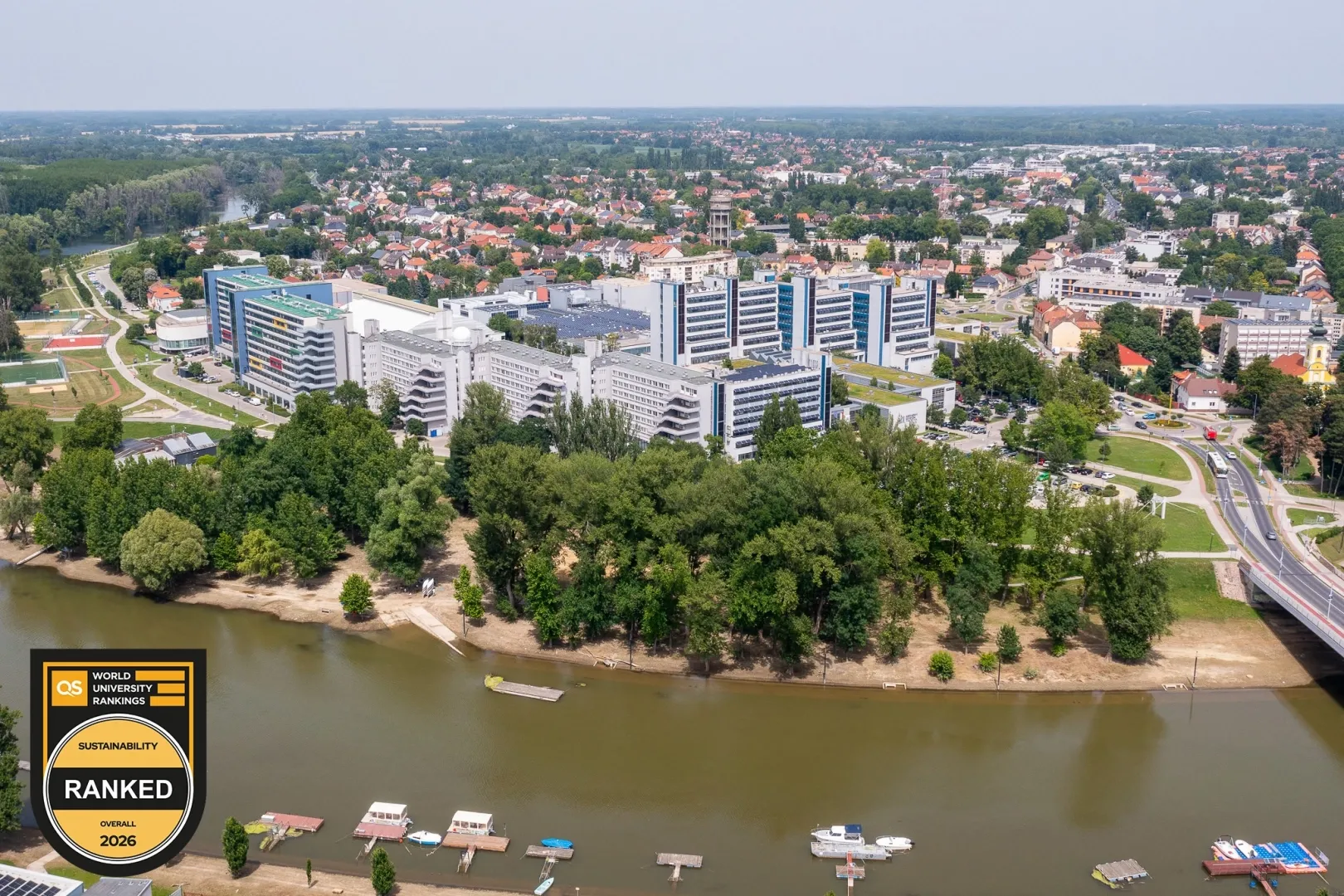 塞切尼·伊什特万大学杰尔校区——该校始终高度重视可持续发展。 （照片：Miklós Máté Korcz）