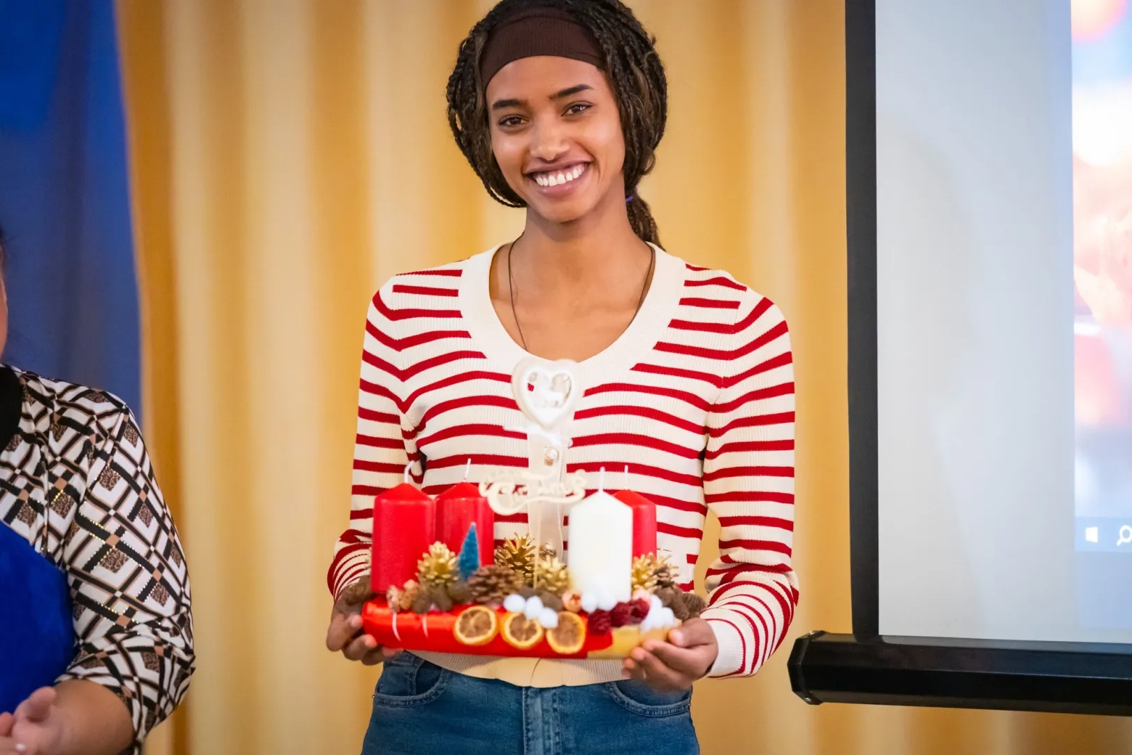 The Advent wreath made by the Ethiopian student symbolised the growing power of light and hope (Photo: Balázs Miklós)