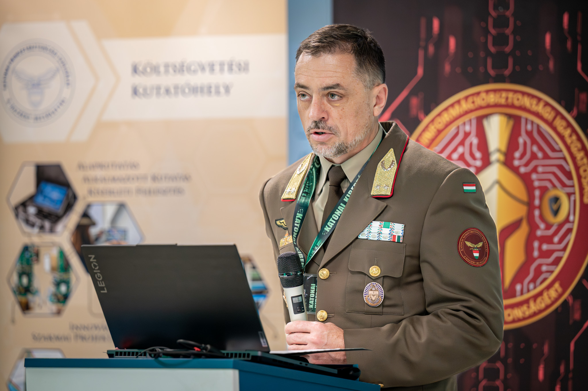Major General Norbert Tajti, Director General of the Military National Security Service, praised the role assumed by Széchenyi István University. (Photo: András Adorján)