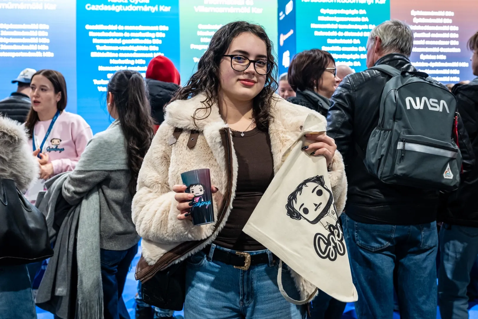 Hanna Pósa from Pápa visited the higher education exhibition specifically because of Széchenyi István University (Photo: Máté Dudás)