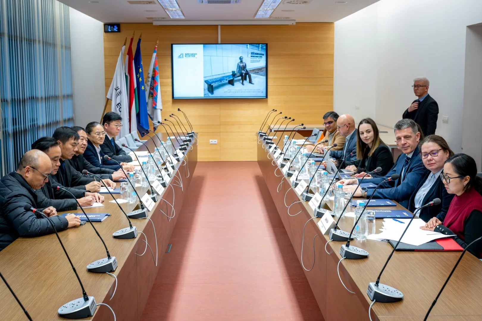 Delegation from Xuzhou University of Technology and representatives of Széchenyi István University (Photo: András Adorján)