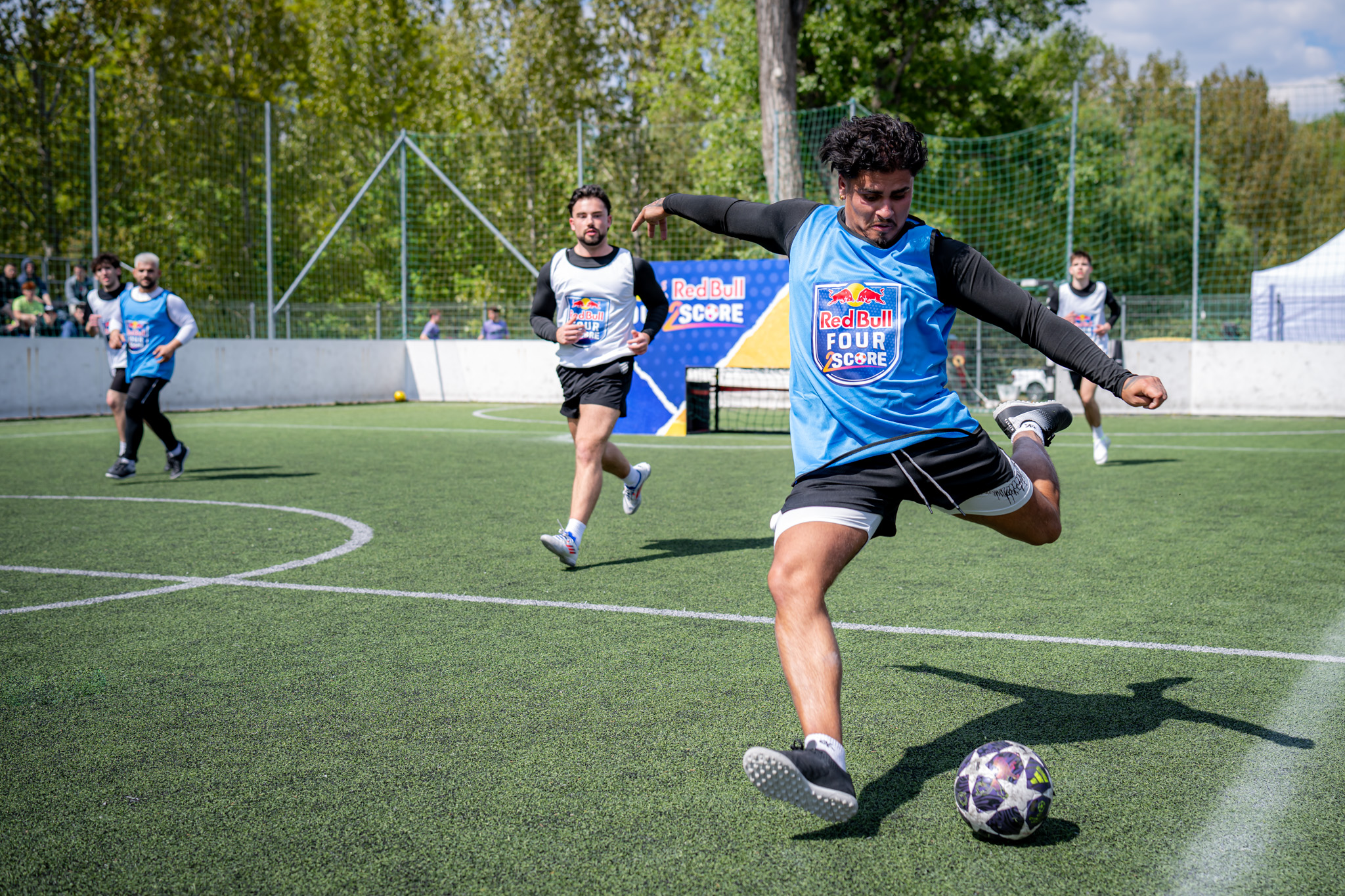 From pilates to basketball and darts, visitors could try their hand at a wide range of activities at SZEN (Photos: András Adorján, Gergely Nagy)