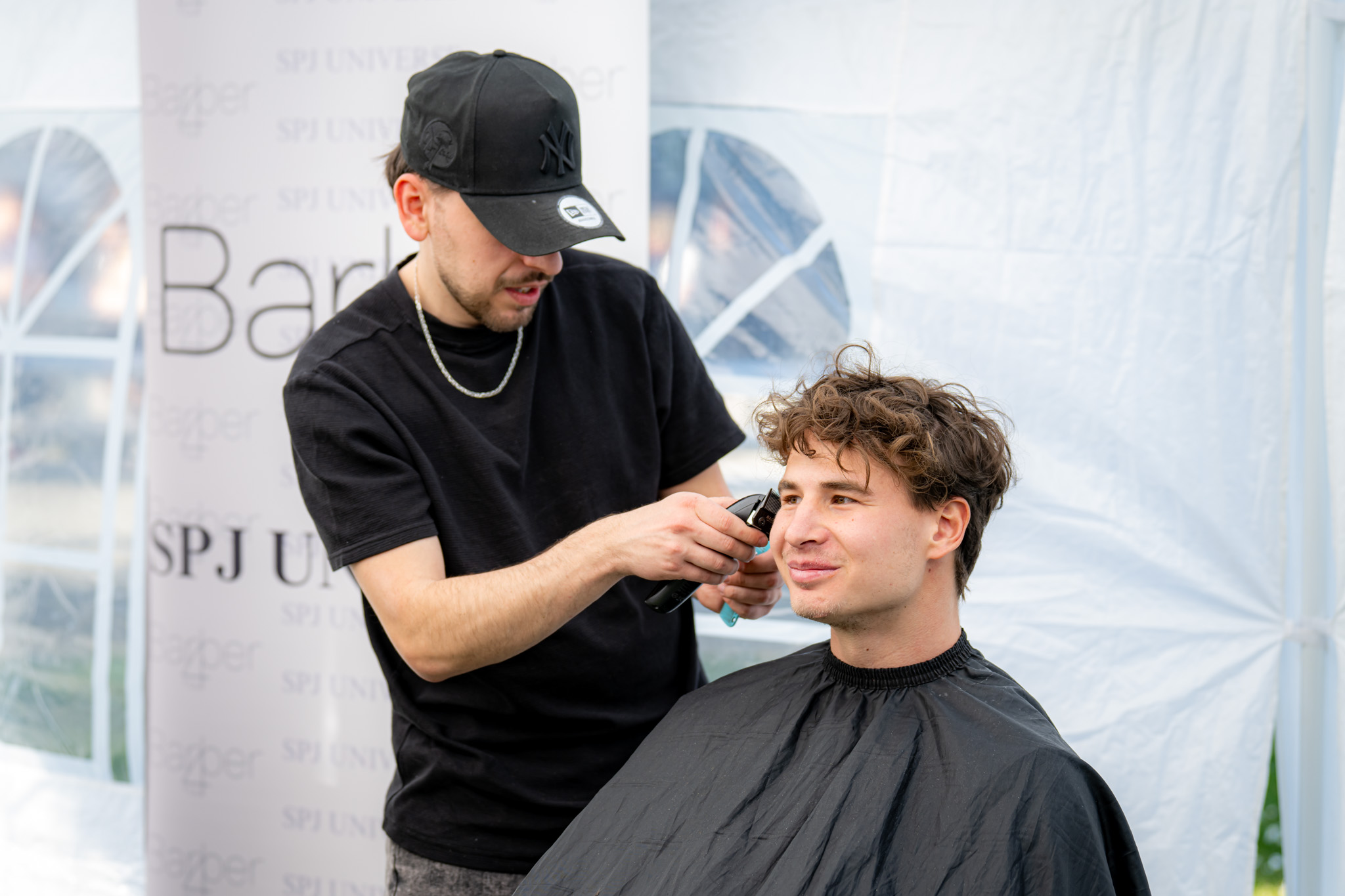 The chill park served as the central location for daytime programmes at SZEN (Photos: András Adorján, Gergely Nagy)