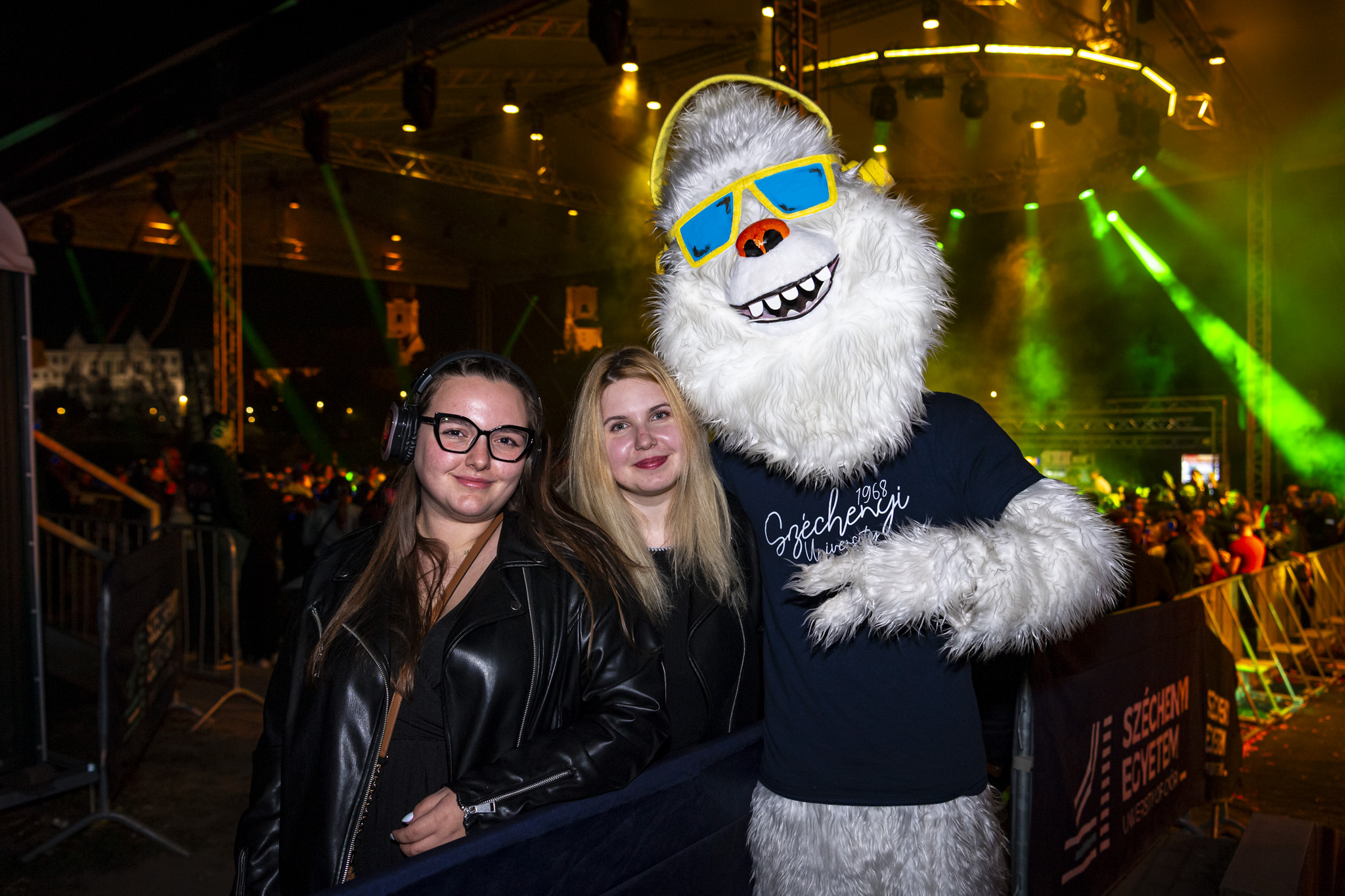 The Bridge Students’ and Faculty Club was packed during the days of SZEN (Photos: András Adorján)