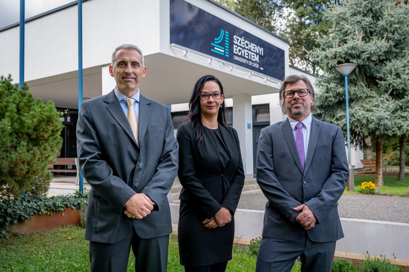 New professors of the Deák Ferenc Faculty of Law and Political Sciences: Róbert Bartkó, Mónika Nogel, and András Lapsánszky. (Photo: András Adorján)