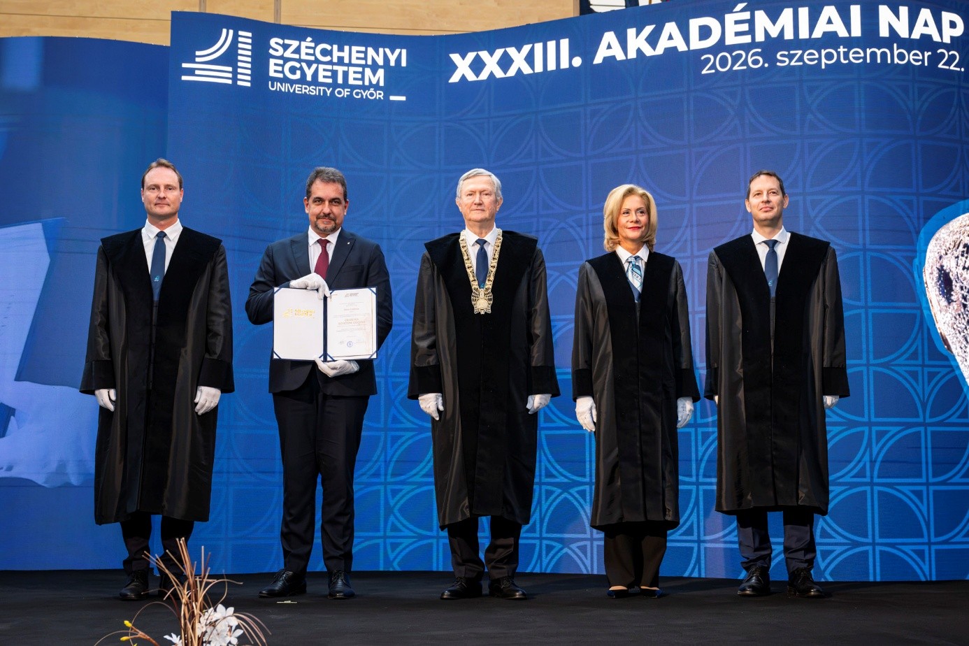 Strengthening academic community: 8 international doctoral graduates take oath at SZE’s Academic Day