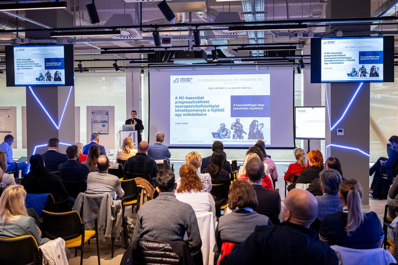 Professor Dr Attila Szabó, a research professor at Széchenyi István University, delivered a presentation on the potential neuropsychophysiological consequences of artificial intelligence use for the developing brain. (Photo: Máté Dudás)