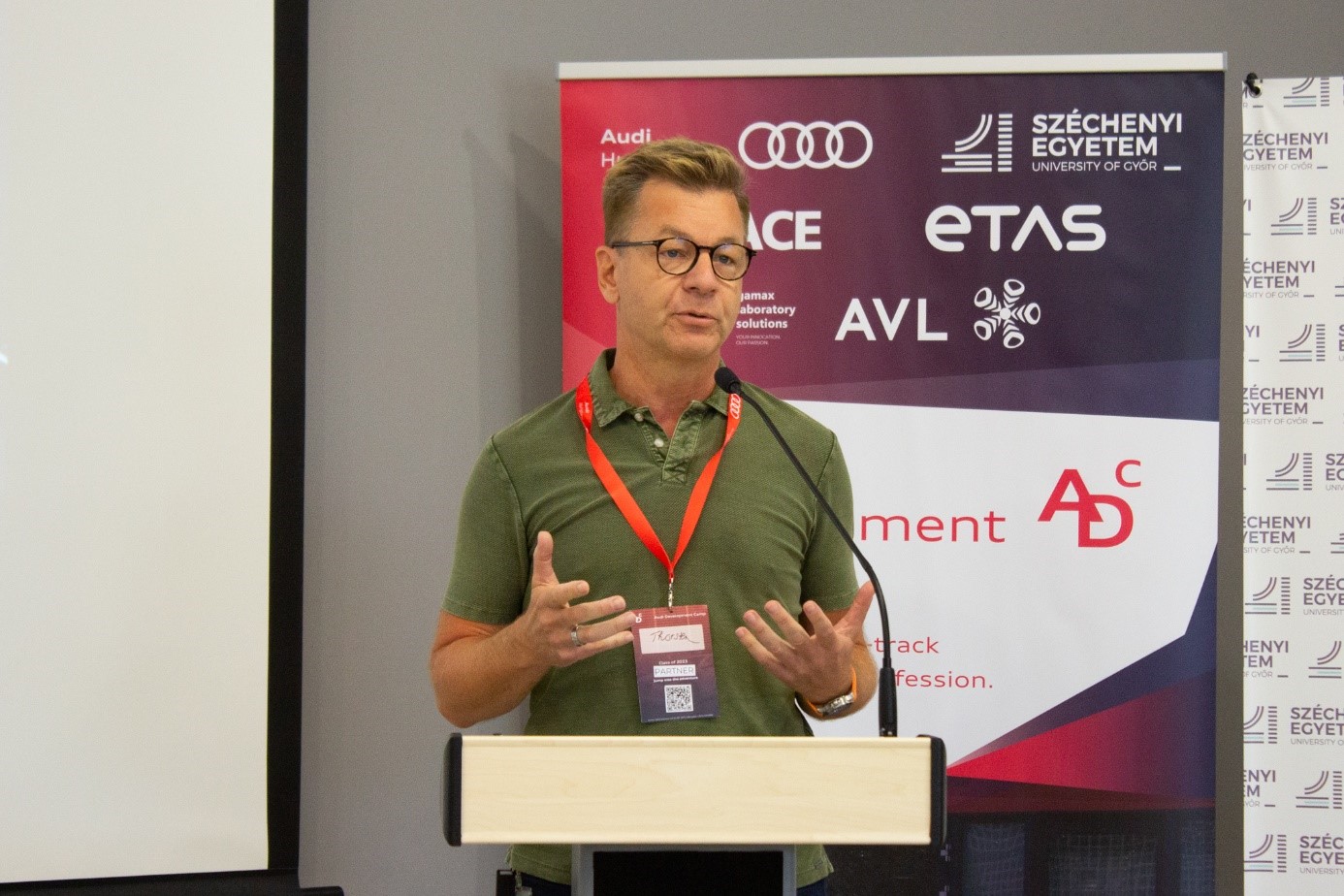 Thorsten Pfeffer emphasized that the camp also presents a tremendous opportunity for Audi Hungaria.